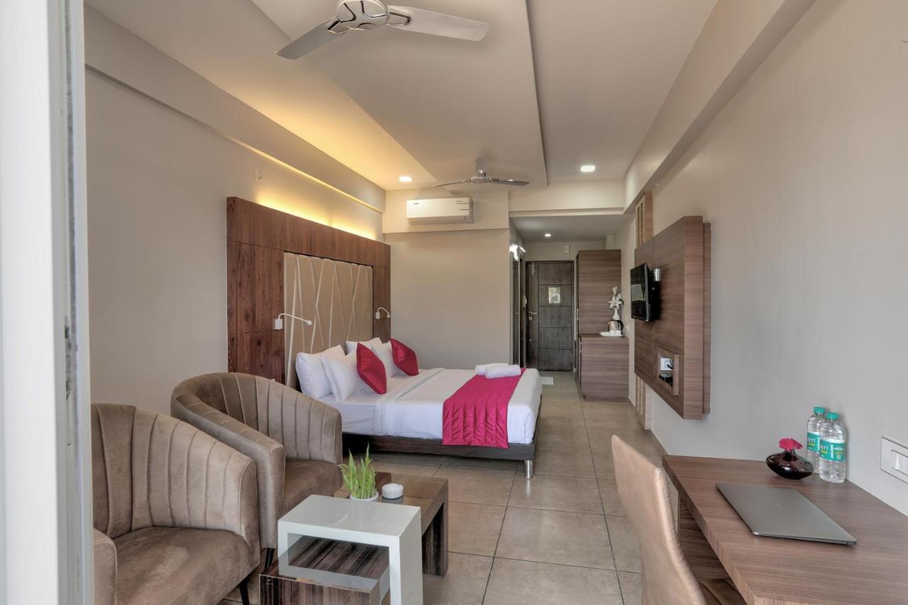 Lexus Inn Mysore Ngoại thất bức ảnh